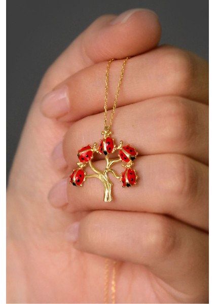 925 Ayar Gümüş Kaplama Uğur Böcekli Hayat Ağacı fırsatları