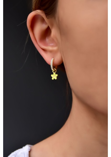 925 Ayar Gümüş Kaplama Mineli Çiçek Halka Küpe