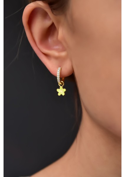 925 Ayar Gümüş Kaplama Mineli Çiçek Halka Küpe fiyatları