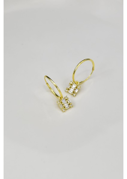 925 Ayar Gümüş Kaplama Baget Taşlı Kare Halka Küpe