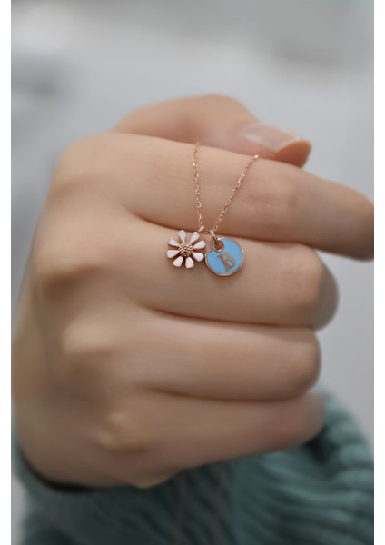 925 Ayar Gümüş Kaplama Mineli B Harfli Papatya Kolye