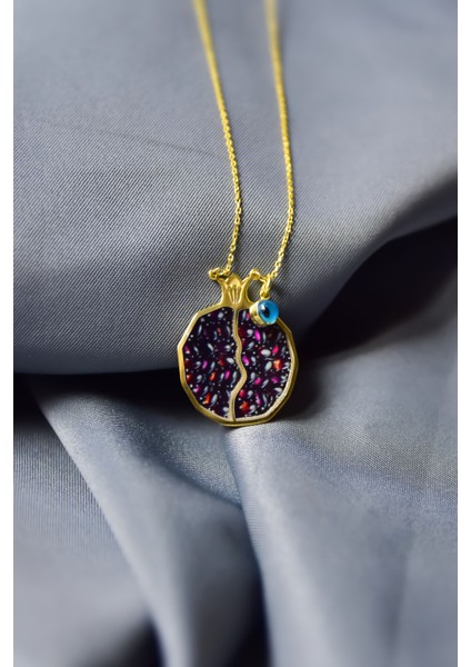 925 Ayar Gümüş Kaplama Cam Gözlü , Mineli Bolluk ve Bereket Tılsımı Nar Taneli Kolye fiyatları