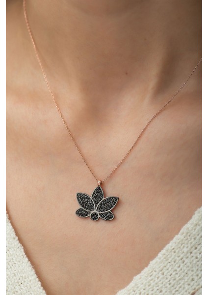 925 Ayar Lotus Çiçeği Gümüş Kolye