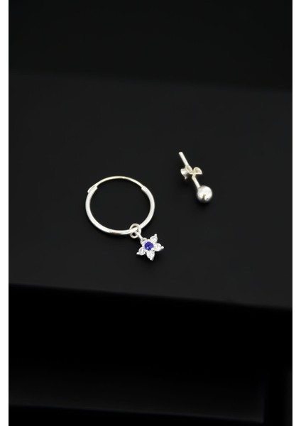 925 Ayar Gümüş Mavi Taşlı Yıldız Model Halka ve Top Küpe