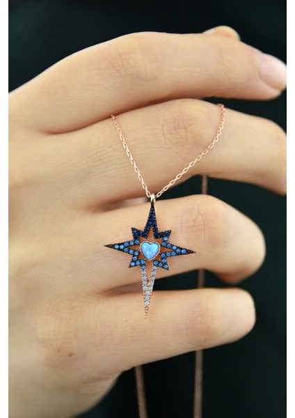 925 Ayar Gümüş Kaplama Mavi Akışlı Kalpli Kutup Yıldızı Kolye