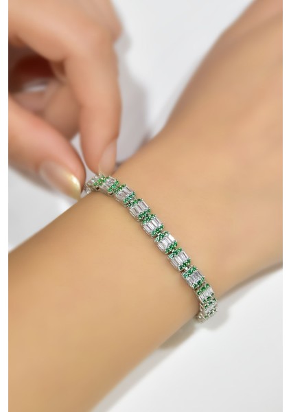 925 Ayar Gümüş Kaplama Zirkon Baget Taşlı Su Yolu Bileklik