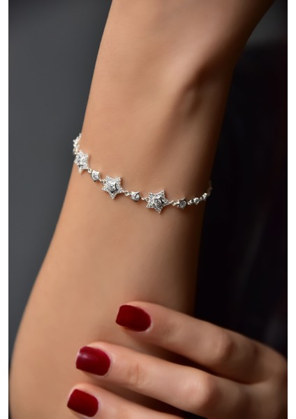 925 Ayar Gümüş Kaplama Zirkon Taşlı Vip Işıltı Serisi Bileklik modelleri