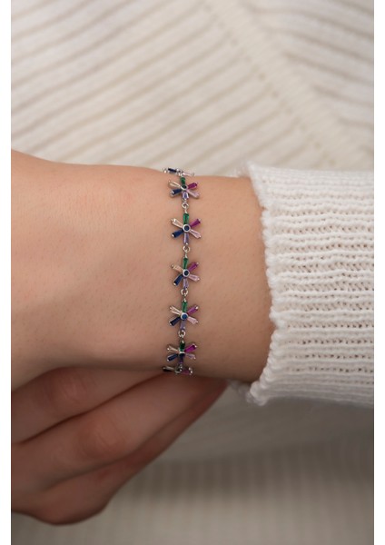 925 Ayar Gümüş Rodum Kaplama Renkli Baget Taşlı Çiçek Bileklik