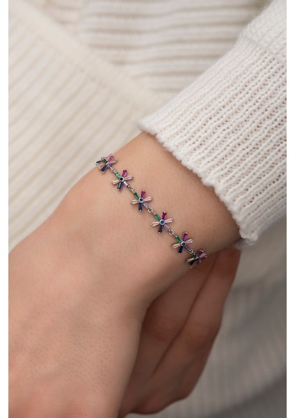 925 Ayar Gümüş Rodum Kaplama Renkli Baget Taşlı Çiçek Bileklik fiyatları