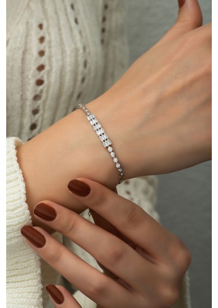 925 Ayar Gümüş Kaplama Zirkon Taşlı Baget Üç Sıra Taşlı Su Yolu Bileklik fiyatları