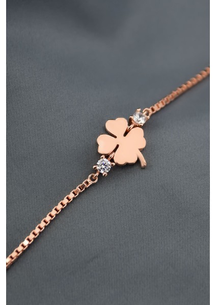 925 Ayar Gümüş Kaplama Ezme Küp Zincir Tektaşlı Yonca Bileklik modelleri