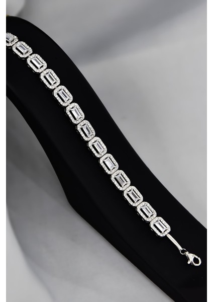 925 Ayar Gümüş Kaplama Zirkon Baget Kare Taşlı Su Yolu Bileklik