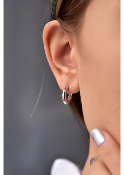 925 Ayar Gümüş Rodyum Kaplama Halka Küpe