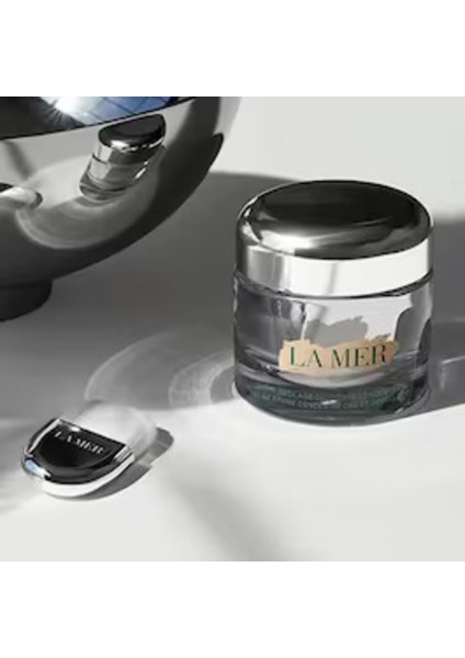 La Mer Concentrated Neck And Décolleté Balm - Boyun ve Dekolte Balmı 50ML