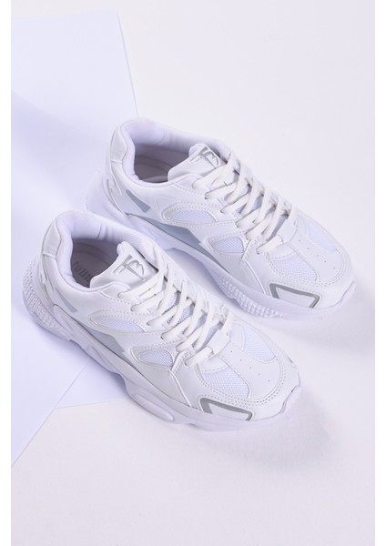 Kadın Beyaz Spor Ayakkabı – Suni Deri, Hafif ve Dayanıklı Rahat Tabanlı Günlük Tasarım fırsatları