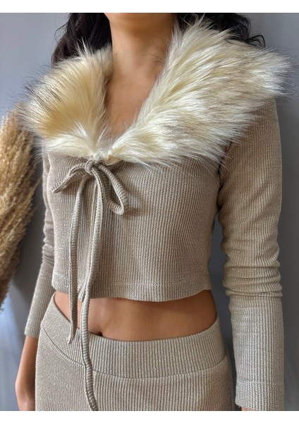 Triko Tüy Detay Bej Takım indirimleri