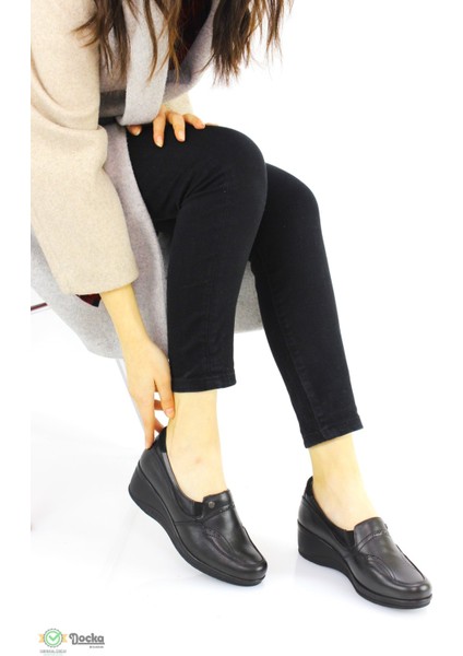 Kadın Bağcıksız Deri Ortopedık Dolgu Topuk Ayakkabı F24/CM57609 fiyatları
