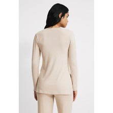 Babokah V Yaka Uzun Kol Dökümlü Yırtmaçlı Üst