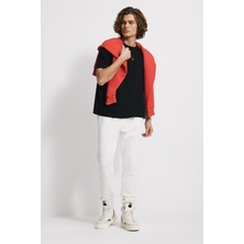 Babokah Mini Nakışlı Comfort Fit T-Shirt