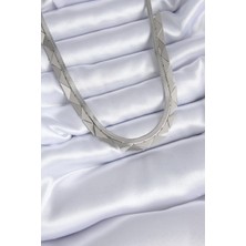 E-Bijuteri Çelik Gümüş Renk Italyan Zincir Üçgen Model Kadın Kolye