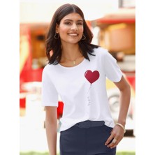 Giyoon Kadın Beyaz Lovely Kalp Baskılı Pamuk Regular/normal Kalıp Kısa Kollu Basic Bisiklet Yaka T-Shirt