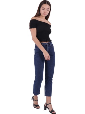 Richmost Paçaları Dikişsiz ve Yüksek Belli Cepli Astarsız Kadın Kot Pantolon Mom Fit Jean Normal Koyu Mavi