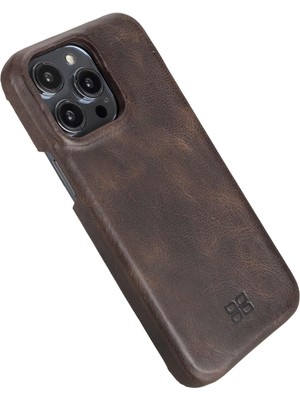 Bouletta Apple iPhone 14 Serisi Tam Deri Kaplama Arka Kapak - iPhone 14 / Kahverengi