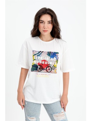 Serdem T-Shirt Bisiklet Yaka Desenli Kabartma Yazılı - Ekru