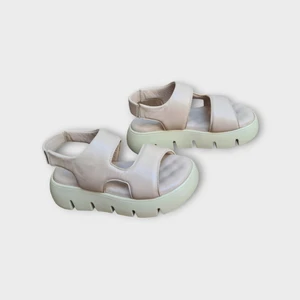 Dünya Shoes  Deri Kadın Sandalet