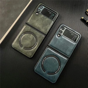 Samsung Z Flip 3 Deri Magsafe Özellikli Kılıf Gri