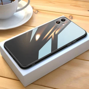 Apple iPhone 12 Parlak Cam Kamera Korumalı Telefon Kılıfı