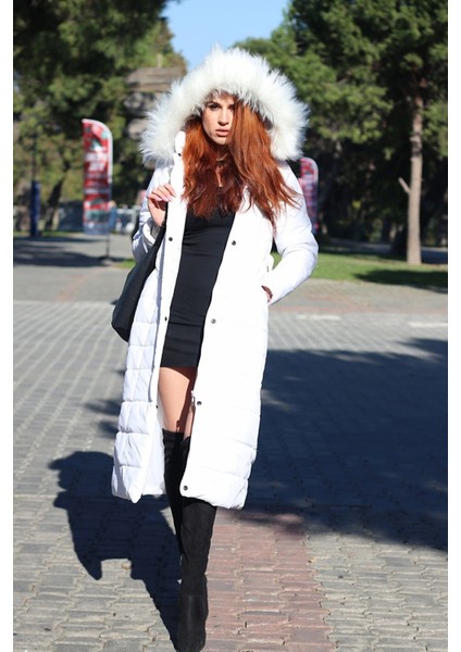 Toridas Günlük Kışlık Tam Boy Şişme Kadın Mont BT180BEYAZ2