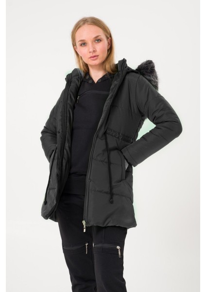 Kışlık Yaka Kürklü Uzun Kadın Şişme Mont modelleri