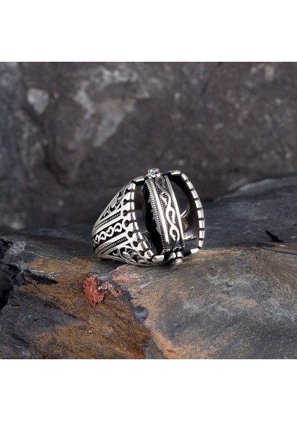 925 Ayar Gümüş Ayyıldız Model Zirkon Taşlı Erkek Yüzük fırsatları