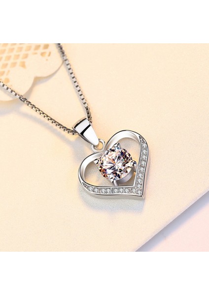 S925 Gümüş Şanslı Aşk Kalp Kolye Kadın Kızı Kız Arkadaşı Için (Yurt Dışından) modelleri