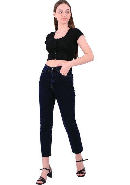 Paçaları Dikişsiz ve Yüksek Belli Cepli Astarsız Kadın Kot Pantolon Mom Fit Jean Lacivert Denim fiyatları