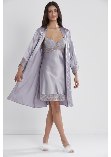 Kadın 4075 Saten Dantelli Gecelik ve Sabahlık Takımı Bordo modelleri