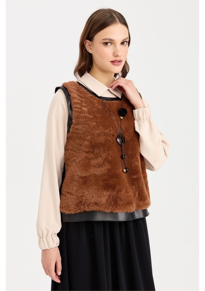 Peluş Süeter Detaylı Tunik Süeter Etekli Kolyeli Takım Taba modelleri