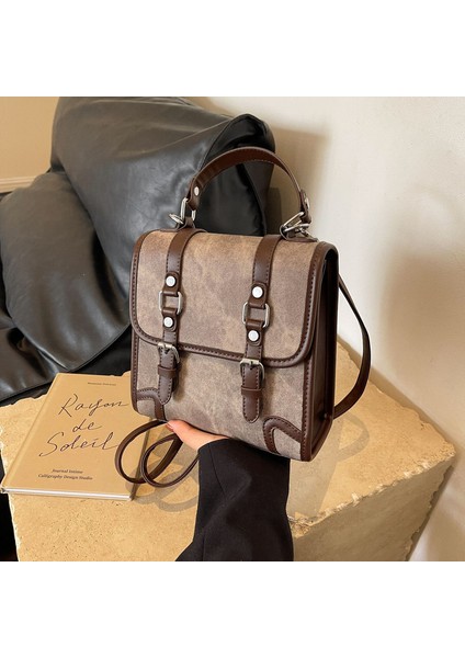 Kadınlar Için Modaya Uygun ve Modaya Uygun Kontrast Renkli Omuz Çapraz Askılı Çanta (Yurt Dışından) fiyatları