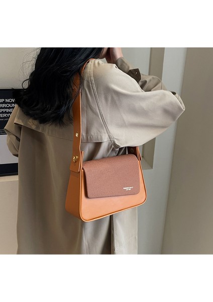 Kadınların Yeni Kış Üst Düzey Moda Niş Omuz Çapraz Askılı Çanta (Yurt Dışından) fırsatları