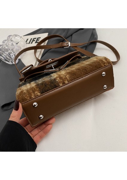 Kadınlar Için Sonbahar ve Kış Yeni Stil Retro Omuz Crossbody Çanta (Yurt Dışından) indirimleri