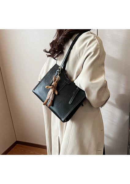 Kadın Sonbahar ve Kış Retro Moda Niş Çok Yönlü Omuz Crossbody Çanta (Yurt Dışından) indirimleri