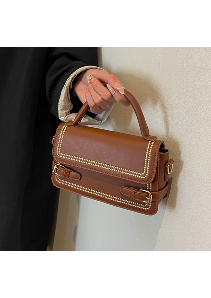 Kadın Yeni Retro Düz Renk Basit Mizaç Omuz Crossbody Çanta (Yurt Dışından) indirimleri