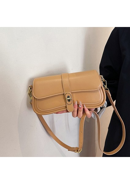 Kadınların Yeni Bahar Retro Üst Düzey Omuz Çapraz Askılı Çantası (Yurt Dışından) indirimleri