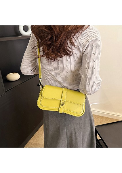 Kadınların Yeni Bahar Retro Üst Düzey Omuz Çapraz Askılı Çantası (Yurt Dışından) modelleri