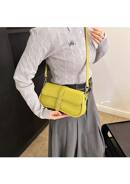 Kadınların Yeni Bahar Retro Üst Düzey Omuz Çapraz Askılı Çantası (Yurt Dışından) indirimleri