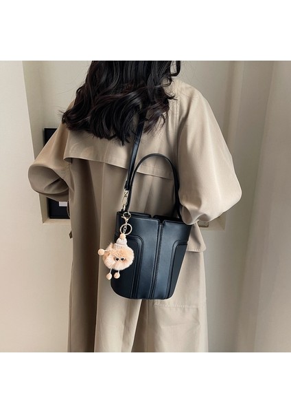 Kadınların Yeni Kore Tarzı Retro Moda Dikey Çizgili Süet Omuz Crossbody Çanta (Yurt Dışından) fırsatları