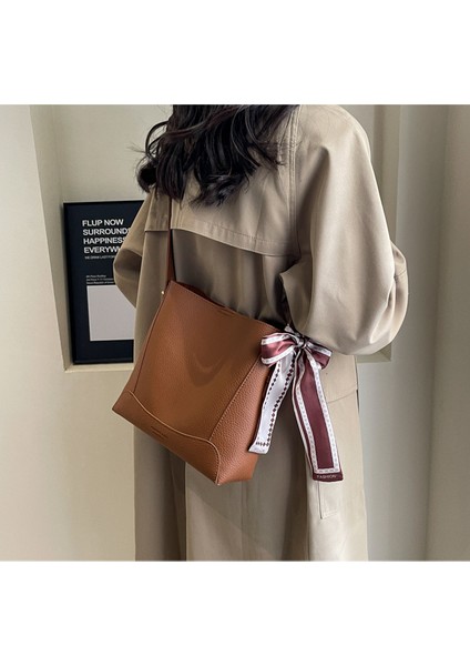 Kadın Yeni Retro Moda Büyük Kapasiteli Kova Omuz Çantası (Yurt Dışından) fırsatları