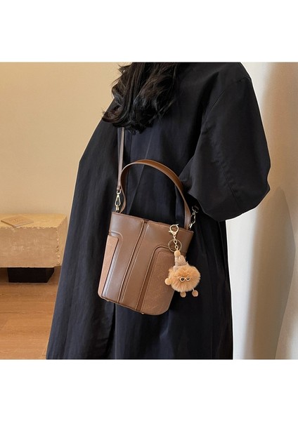 Kadınların Yeni Kore Tarzı Retro Moda Dikey Çizgili Süet Omuz Crossbody Çanta (Yurt Dışından) indirimleri