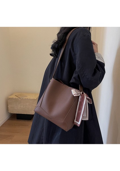 Kadın Yeni Retro Moda Büyük Kapasiteli Kova Omuz Çantası (Yurt Dışından) fırsatları